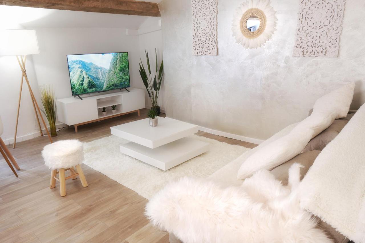 Appartements Premium En Hyper Centre Ville Brignoles Kültér fotó