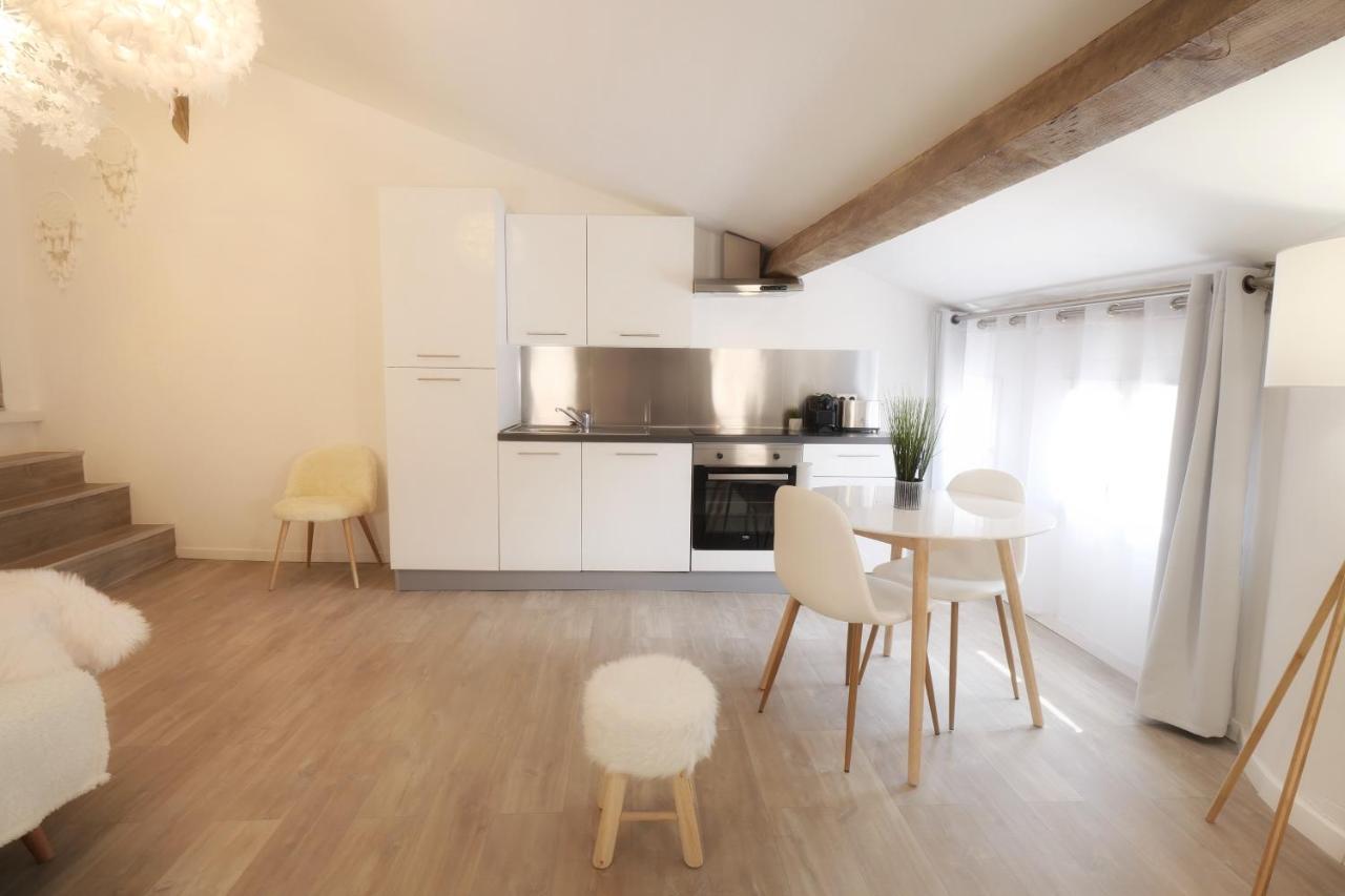 Appartements Premium En Hyper Centre Ville Brignoles Kültér fotó