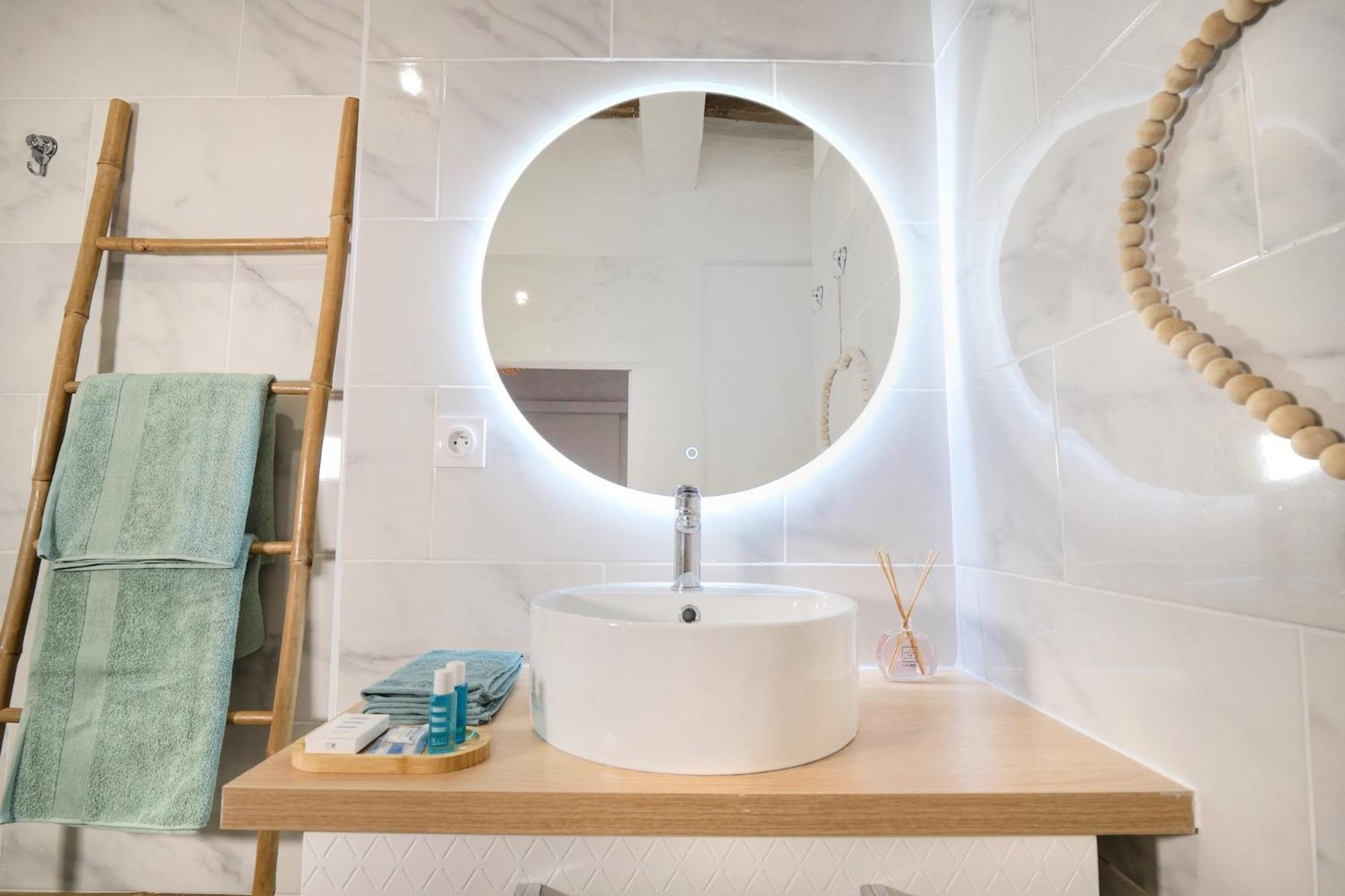 Appartements Premium En Hyper Centre Ville Brignoles Kültér fotó